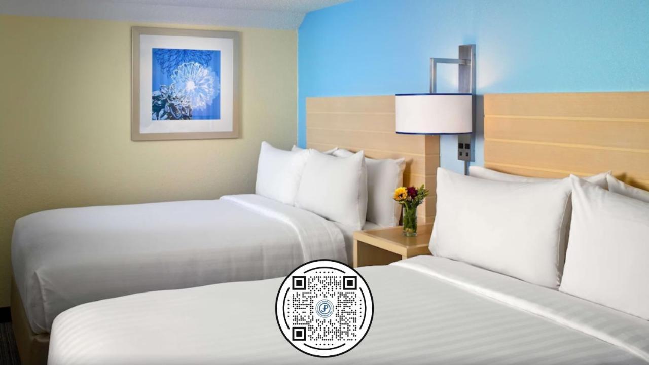 Sonesta Simply Suites Cleveland Airport Middleburg Heights Exterior photo