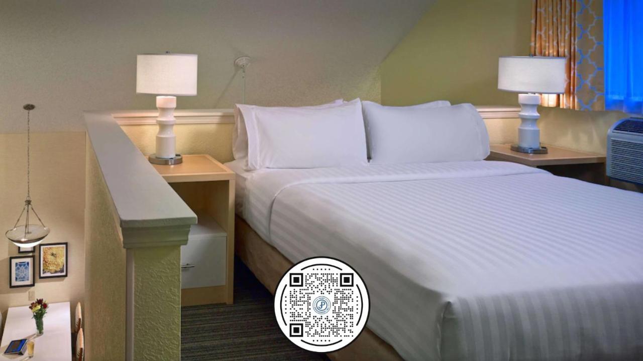 Sonesta Simply Suites Cleveland Airport Middleburg Heights Exterior photo